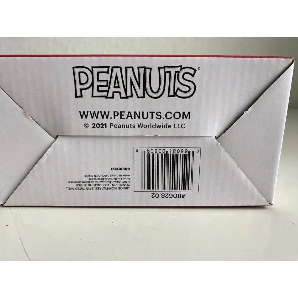 Peanuts Classic Pals Snoopy‎ & Charlie Brown Ceramic Salt & Pepper Set NEW